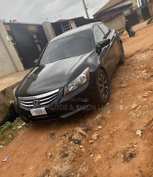 Photo - Honda Accord 2012 Black