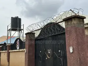 3bdrm Bungalow in Obasajo Road, Dutse-Alhaji for rent