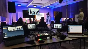  Video Livestream to Youtube/Facebook