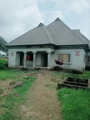 Photo - 4bdrm Bungalow in Mac Don Estate for sale