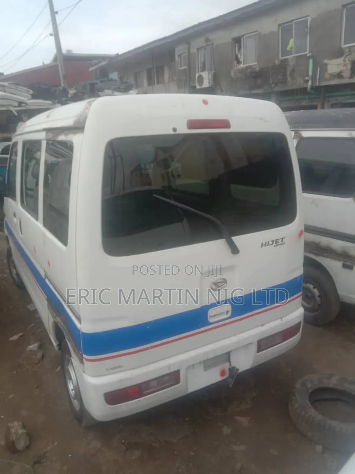 Suzuki APV Minibus 2010 Silver