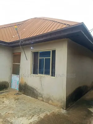 Photo - 8bdrm Bungalow in Happy Way, Baruwa for sale