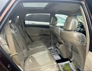 Toyota Venza AWD 2012 Brown
