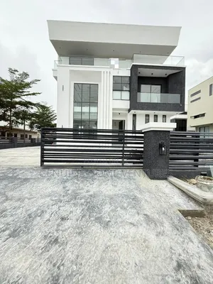 5bdrm Duplex in Osapa Lekki for sale
