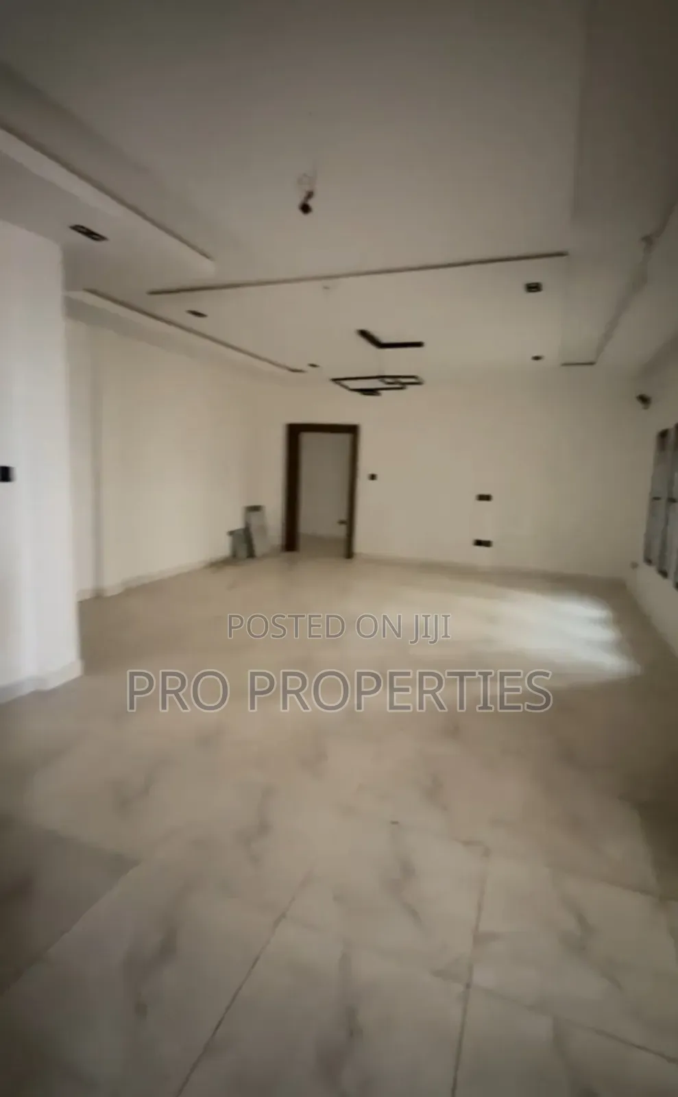 3bdrm Block of Flats in Mabushi for rent