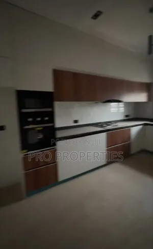 3bdrm Block of Flats in Mabushi for rent