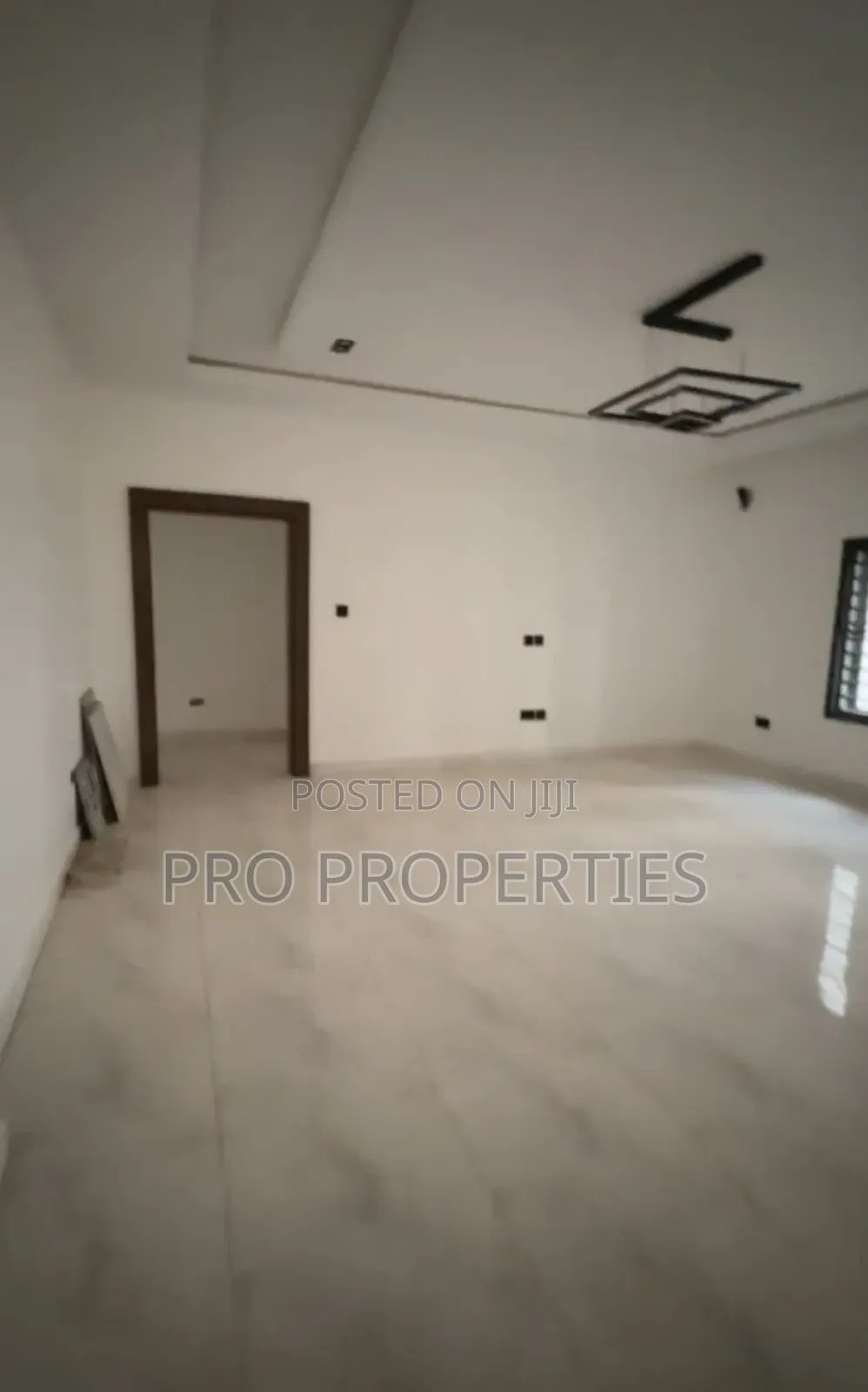 3bdrm Block of Flats in Mabushi for rent