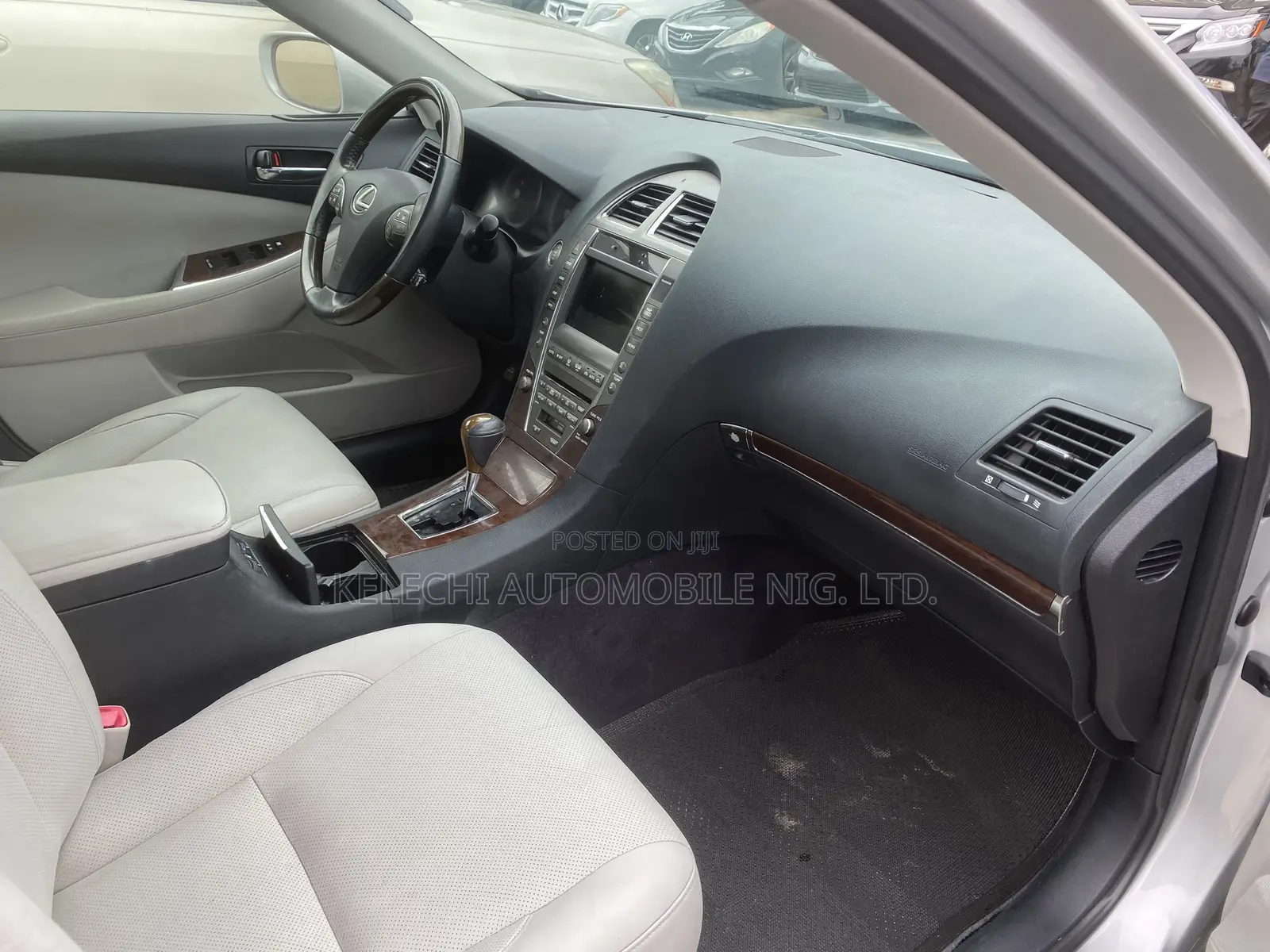 Lexus ES 350 2010 Silver