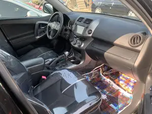 Toyota RAV4 2012 Black