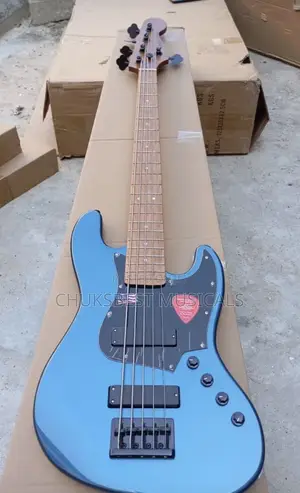 Squier Active Jazz Bass Guitar Powered by Fender 5