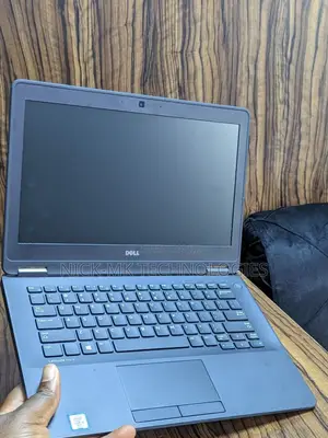 Laptop Dell Latitude 12 E7270 8GB Intel Core I5 SSD 160GB