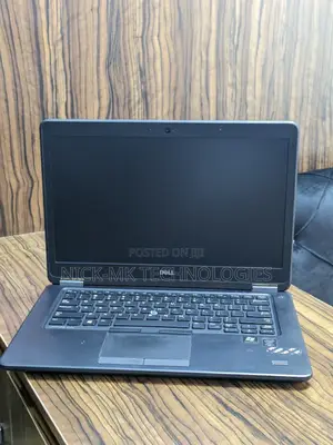 Laptop Dell Latitude E7450 8GB Intel Core I5 SSD 256GB