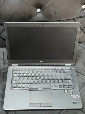 Laptop Dell Latitude E7450 8GB Intel Core I5 SSD 256GB
