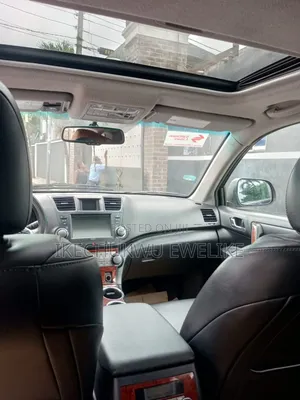 Toyota Highlander Limited 2012 Blue
