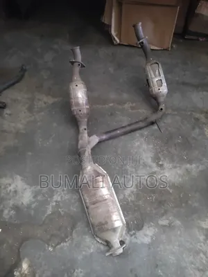 Complete Catalyst Converter Ford Explorer 2003 Model