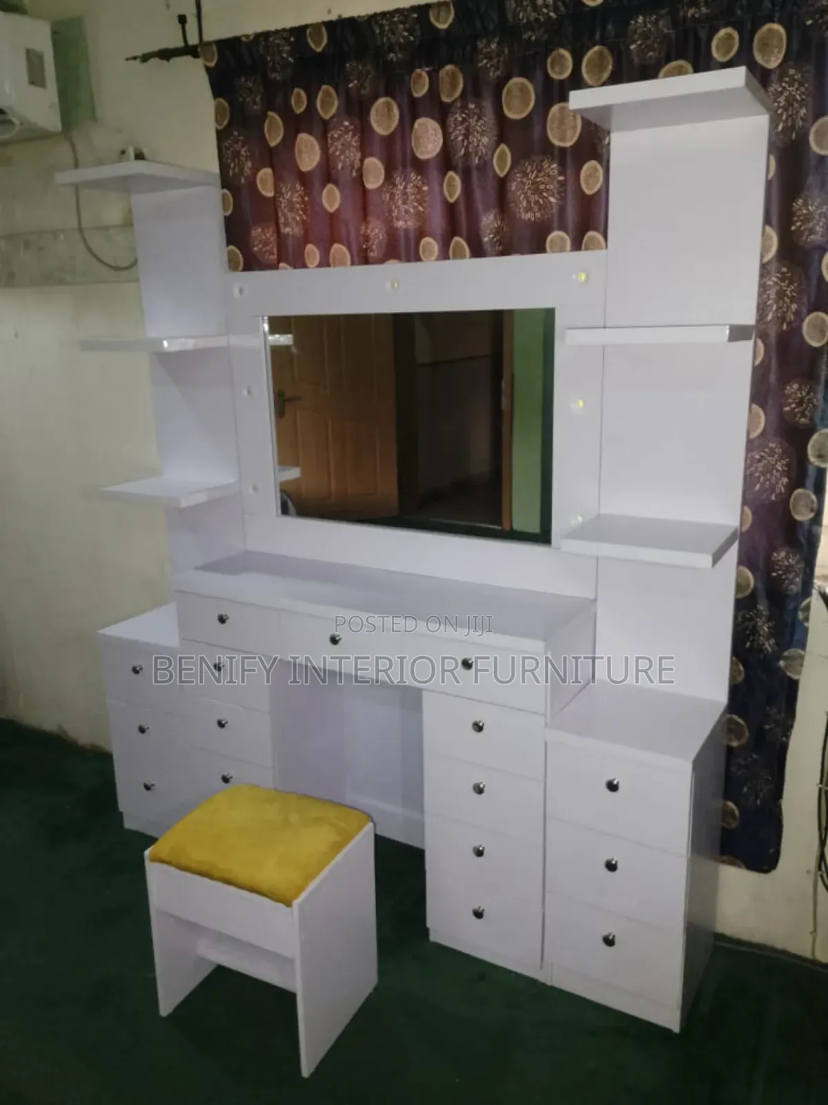 Modern Dressing Mirror With 2 Side Racks
