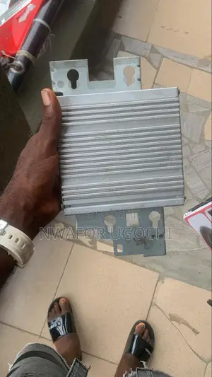Amplifier 2009-2012 Acura Tl