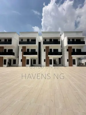 5bdrm Duplex in Zone 1 / Wuse for sale