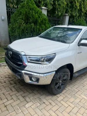 New Toyota Hilux 2024 White