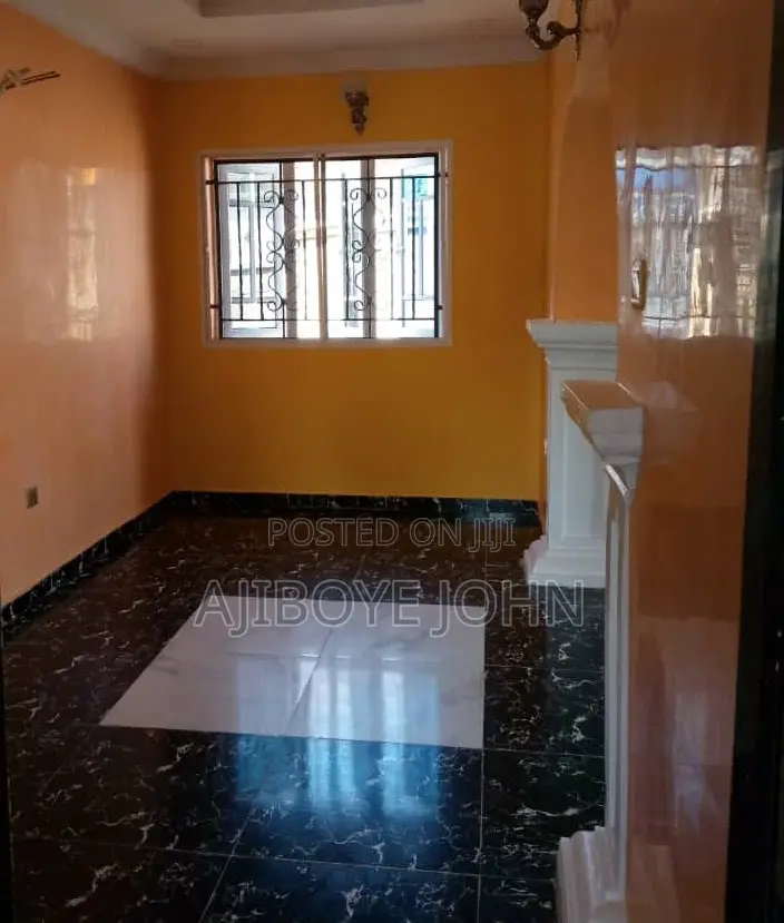 Screeding, Painting and Stucco Work