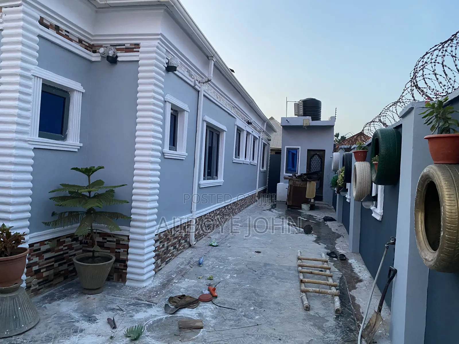Screeding, Painting and Stucco Work