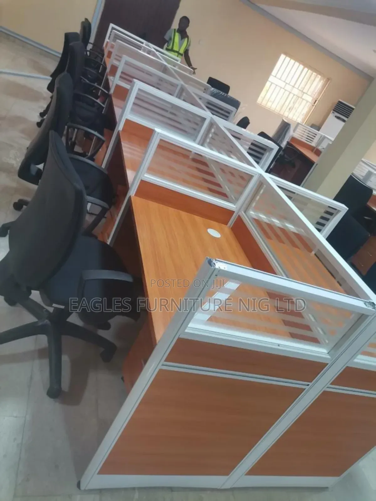 Quality Four Seater Office Workstation