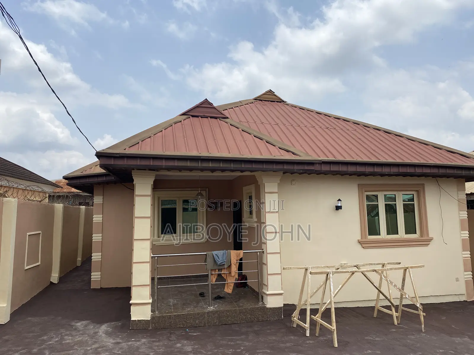 Screeding, Painting and Stucco Work