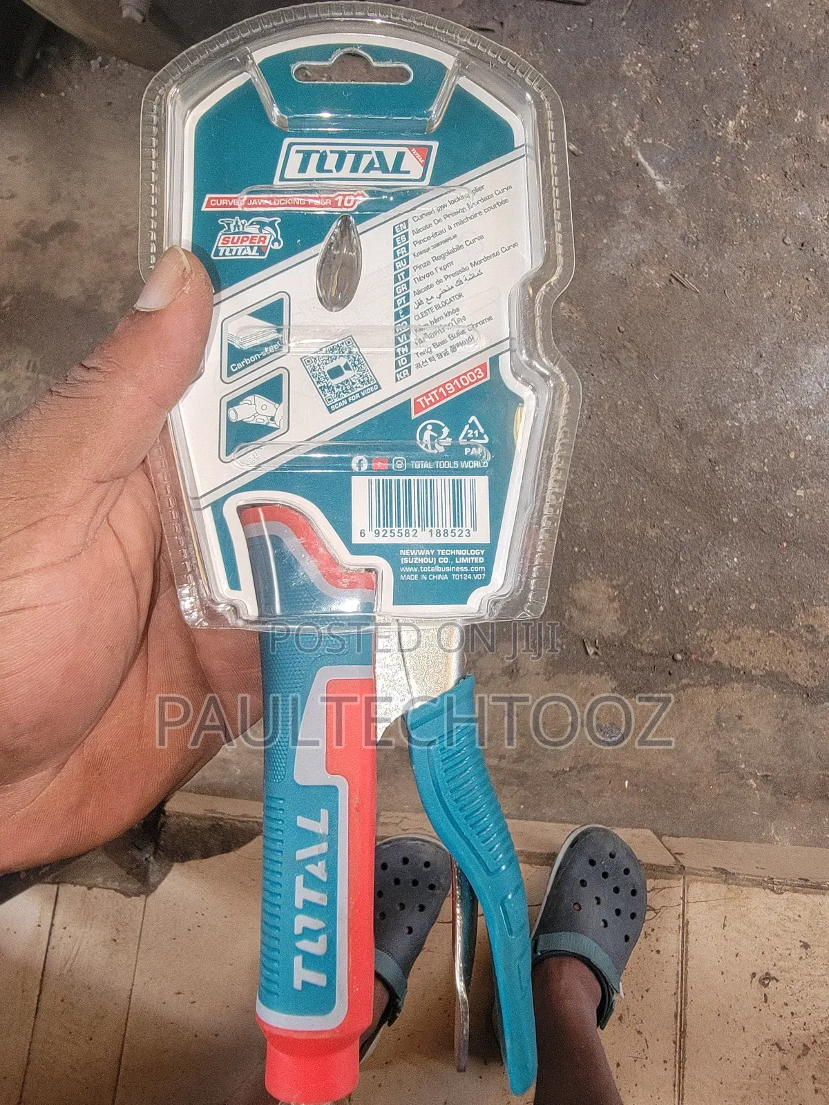 Gripping Plier