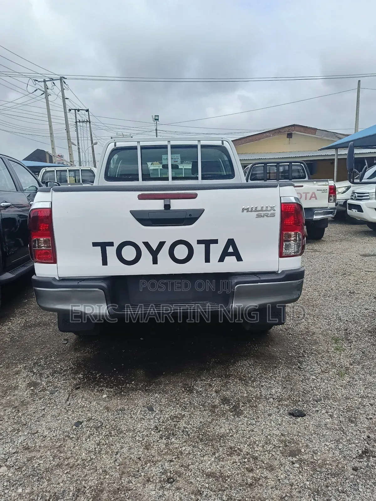 Toyota Hilux 2019 White