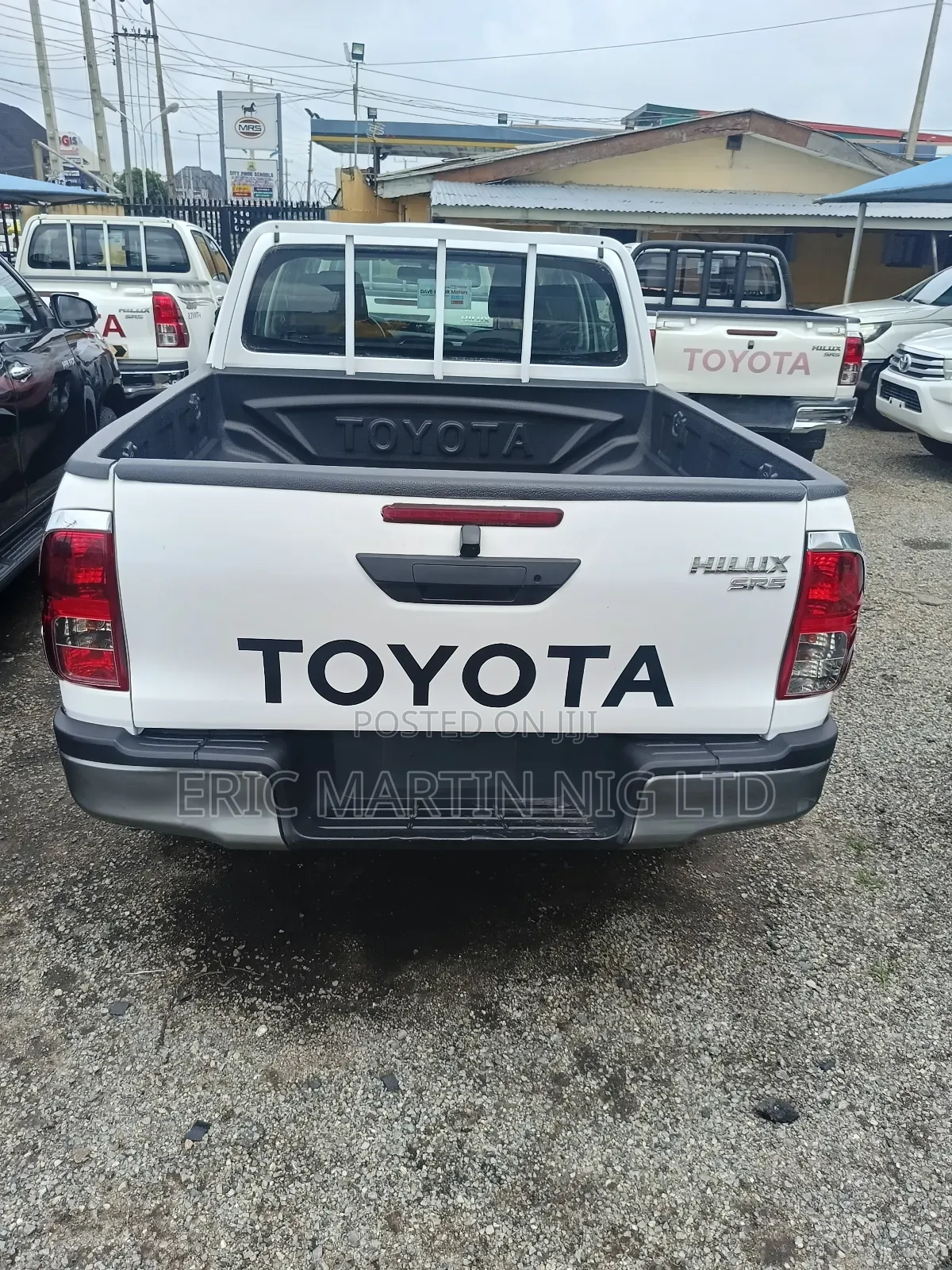 Toyota Hilux 2019 White