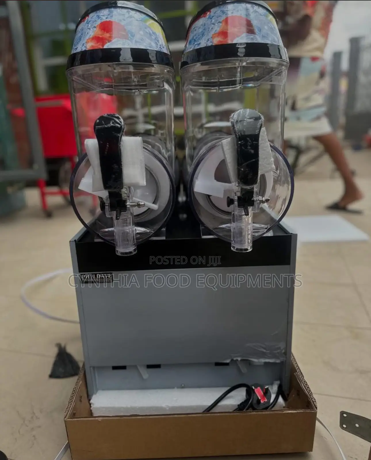 Slush Machine Two Chambers
