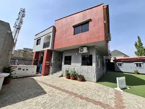 16bdrm Duplex in Maitama for sale