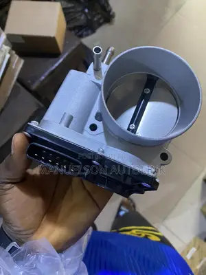 Throttle Body 1gr-Fe Tacoma 010-018,4runner,-014,Fj Cruiser