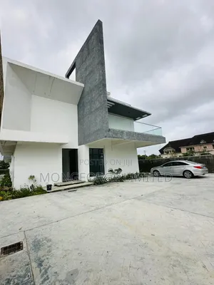 5bdrm Duplex in Osapa london for sale