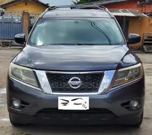 Photo - Nissan Pathfinder 2013