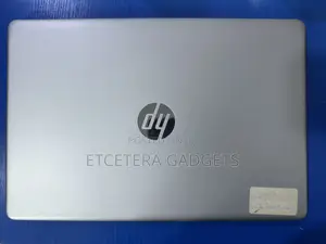 Laptop HP 15-Dw0037wm 8GB Intel Core I3 HDD 1T