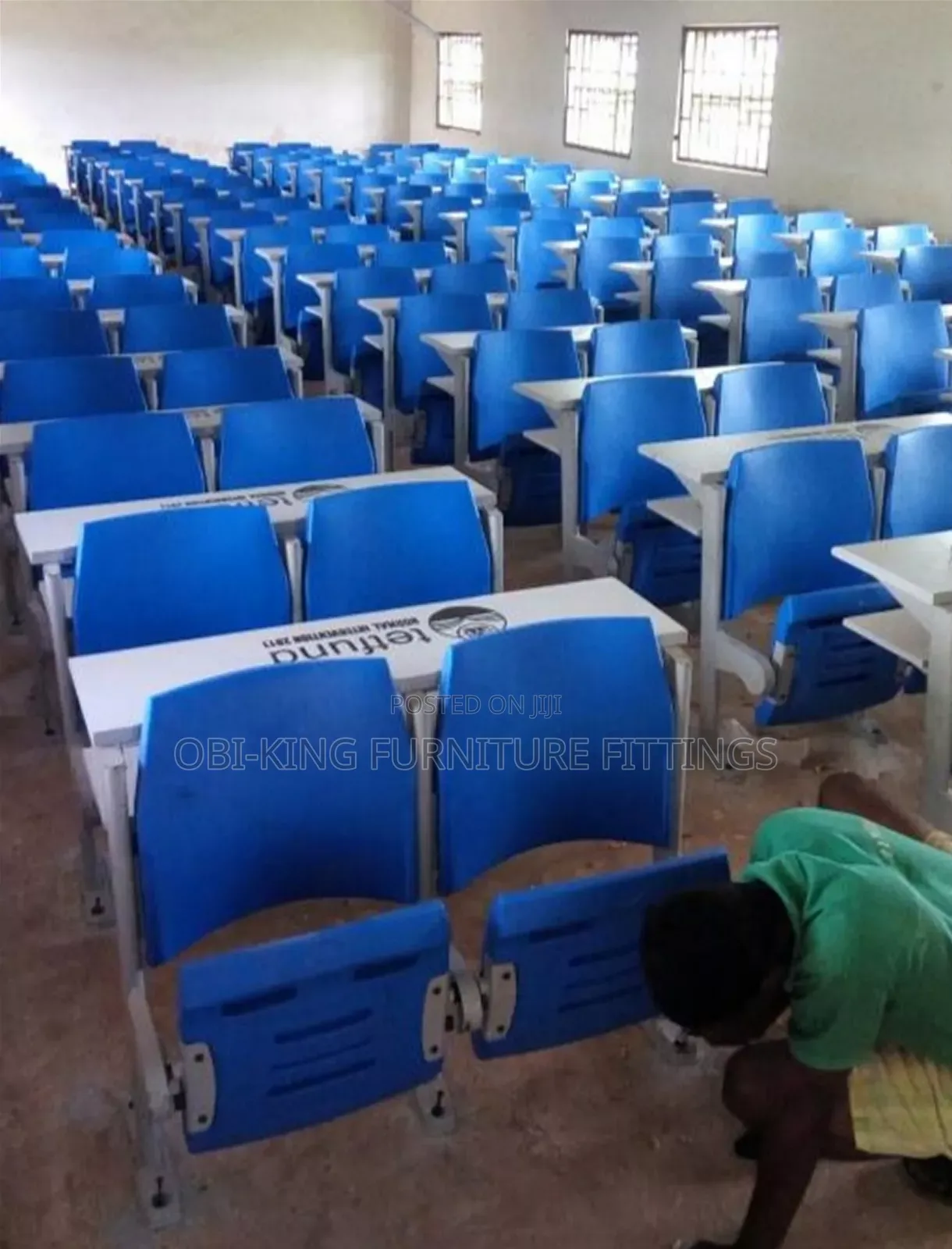 Standard Quality Modern Students Desk