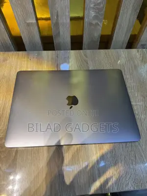 Laptop Apple MacBook Pro 2017 8GB Intel Core i5 SSD 128GB