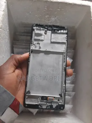 Samsung A31 A41 A51 A71 A22 A32 A42 A52 A72 Screen Repair