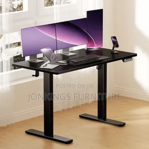 Studio Room Height Adjustable Desk