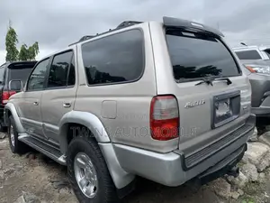 Toyota 4-Runner 2002 Silver