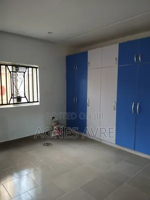 3bdrm Block of Flats in Newsengineering, Dawaki for rent