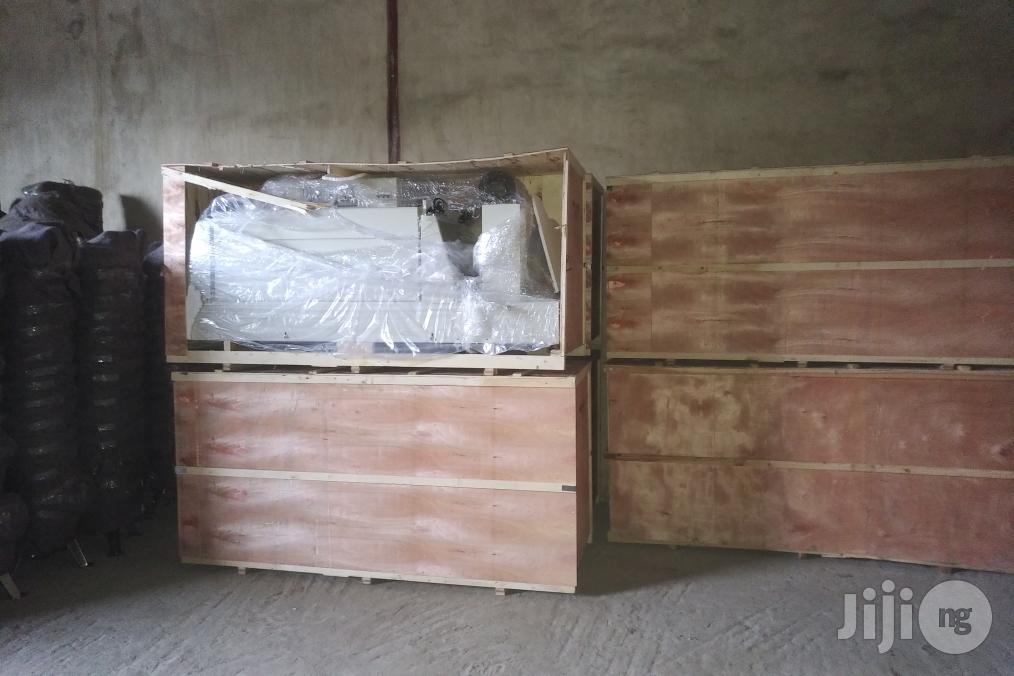 Nylon Shrink Packaging Machine
