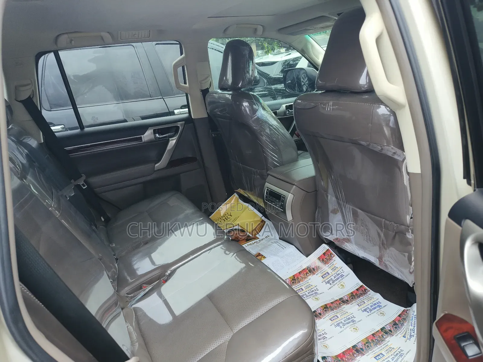 Lexus GX 460 2011 Gold