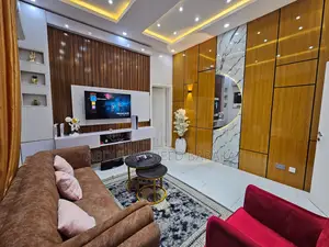 Luxury One Bedroom Apartment