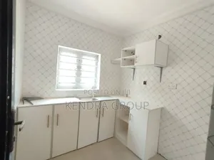 Furnished 1bdrm Block of Flats in Erunwen, Ikorodu Garage for rent