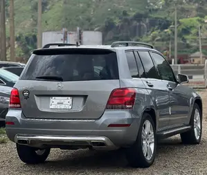 Mercedes-Benz GLK-Class Base GLK 350 4dr 4x2 (3.5L 6cyl 7A) 2015 Gray