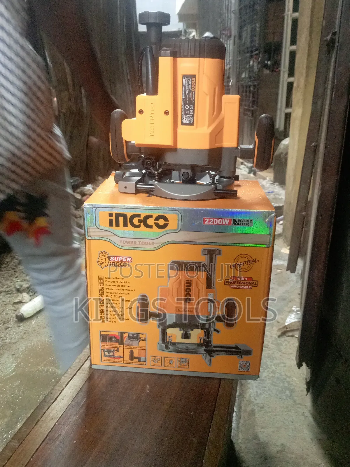 Electric Router 2200w