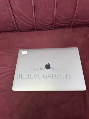 Laptop Apple MacBook Pro 2019 16GB Intel Core I9 SSD 1T