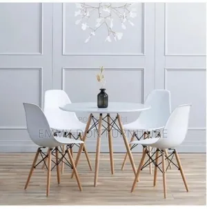 Set of Restaurant Table/Chair